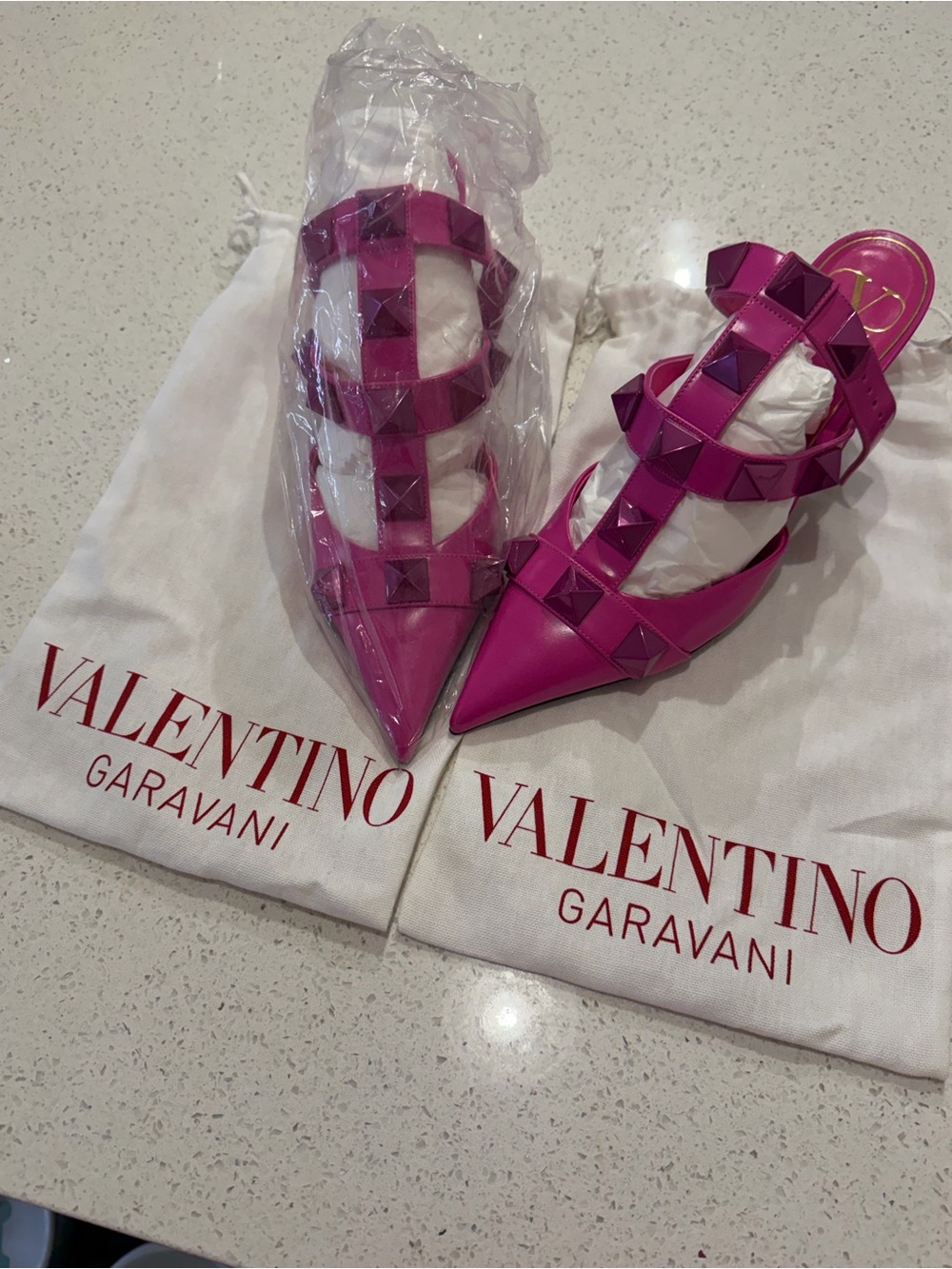 Never Worn | Valentino Garavani Pink Pyramid-Stud Pointed Heels